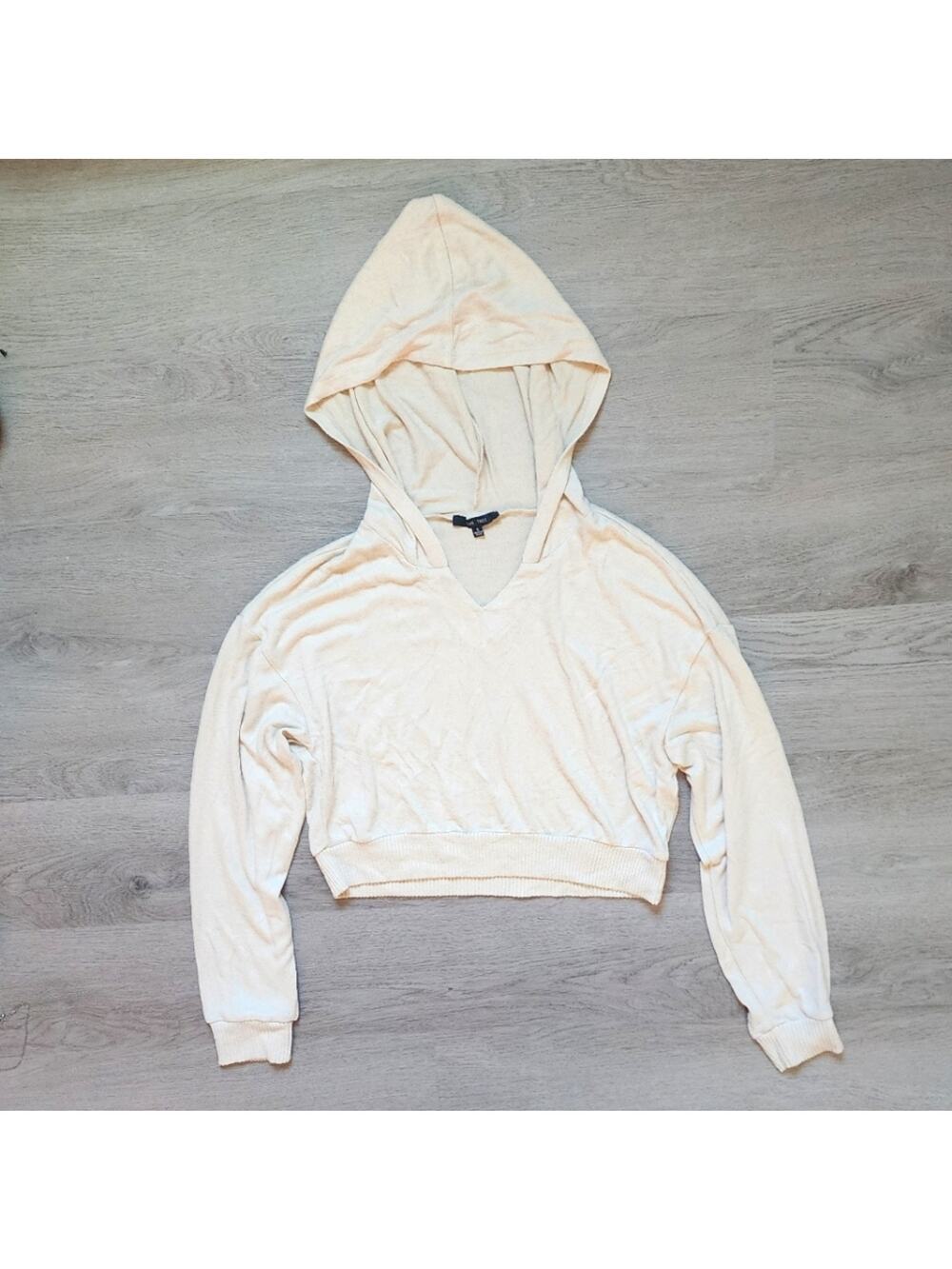Love Tree Women's Cream V-Neck Hooded Cropped Casual Loungewear Sweatshirt Small